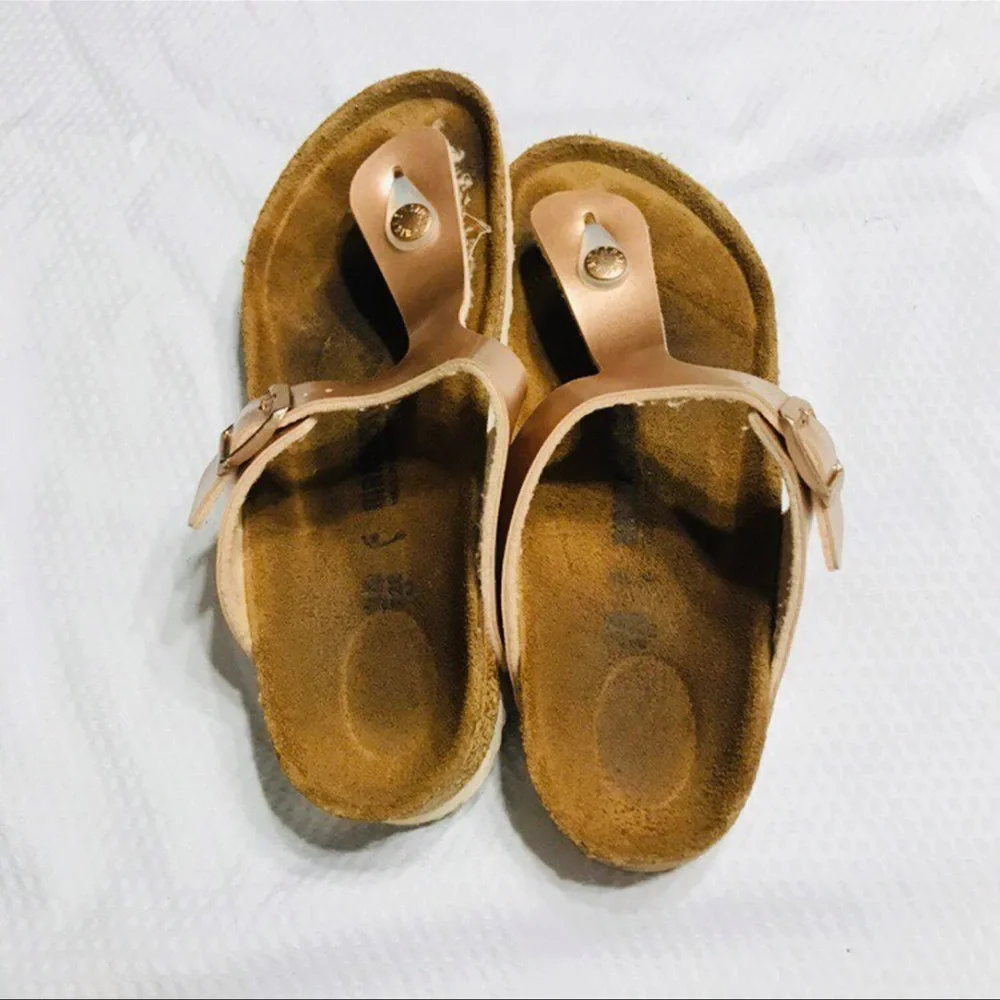 Birkenstock‎ sandals